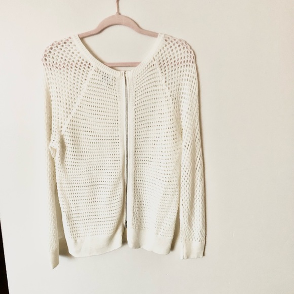 Soho New York & Company White/Cream Open Knit Zipper Back Sweater LIKE NEW! - Picture 2 of 8